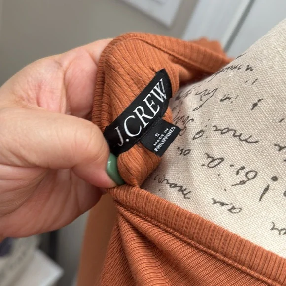 EUC Bundle of 2 J. Crew Ruffle sleeveless top in brown and pink both in small! - Picture 6 of 10